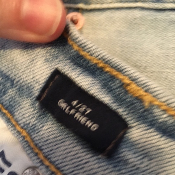 Acid Wash Gap Girlfriend Jeans - Picture 3 of 3